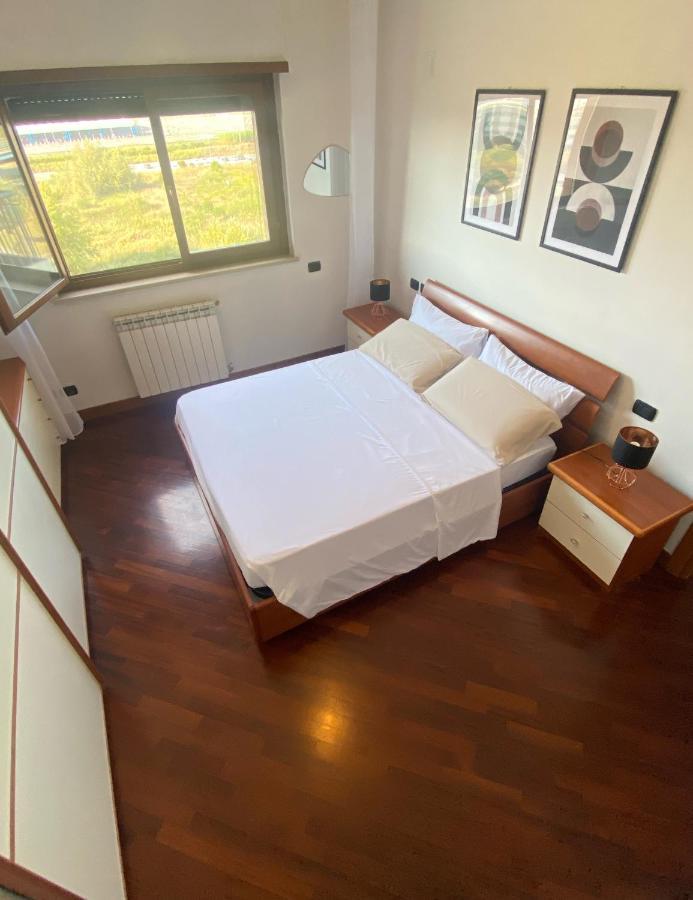 Sunset Escape Apartment - Panoramic Terrace Fiumicino Exteriér fotografie